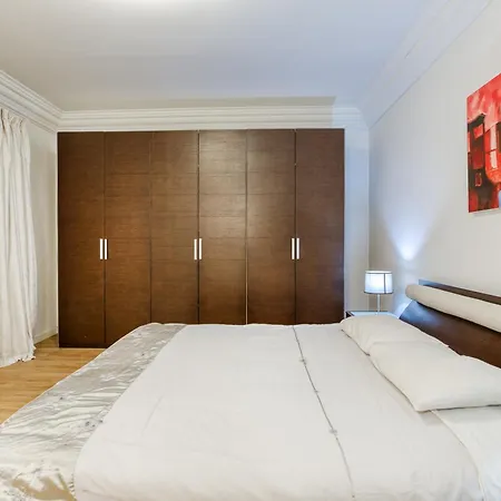 Apartment Spacious & Modern 3br In The Heart Of By 360 Estates *