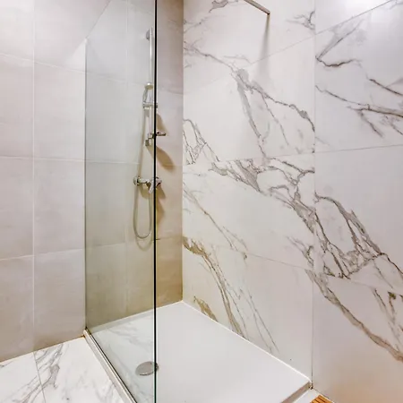 Apartment Spacious & Modern 3br In The Heart Of By 360 Estates Sliema