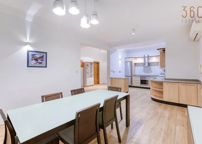 Spacious & Modern 3br In The Heart Of By 360 Estates