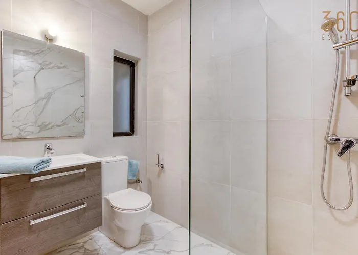 Spacious & Modern 3br In The Heart Of By 360 Estates * Sliema