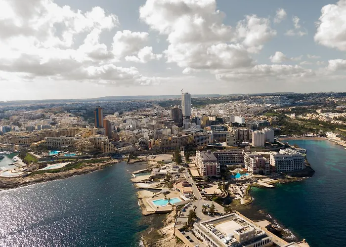 Daire Spacious & Modern 3br In The Heart Of By 360 Estates Sliema