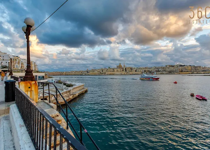 Spacious & Modern 3br In The Heart Of By 360 Estates Daire Sliema