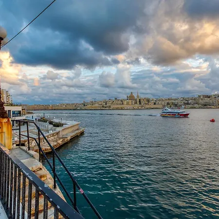 Spacious & Modern 3br In The Heart Of By 360 Estates Apartment Sliema
