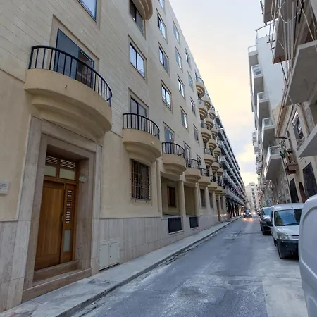 Spacious & Modern 3br In The Heart Of By 360 Estates Apartment *