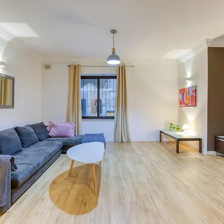 Spacious & Modern 3br In The Heart Of By 360 Estates Apartment *