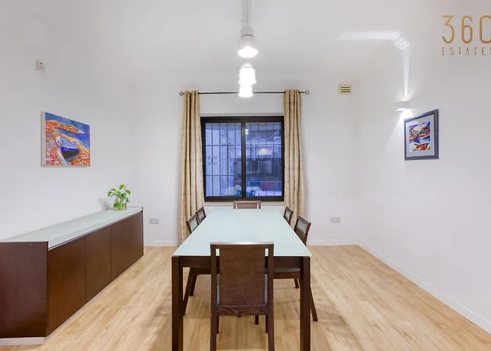 Spacious & Modern 3br In The Heart Of By 360 Estates Appartamento *