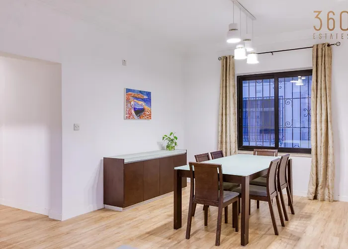 Appartamento Spacious & Modern 3br In The Heart Of By 360 Estates *