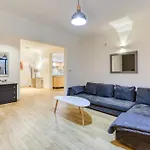 Spacious & Modern 3br In The Heart Of By 360 Estates Слима
