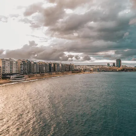 Spacious & Modern 3br In The Heart Of By 360 Estates Sliema