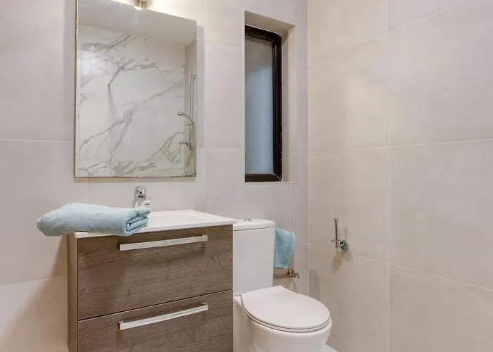 Spacious & Modern 3br In The Heart Of By 360 Estates * Sliema