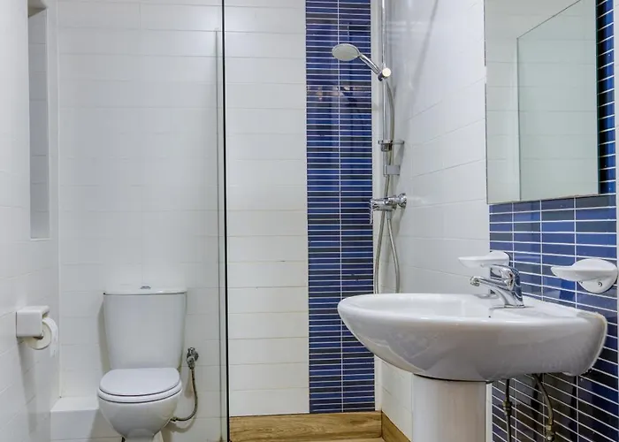 Apartament Spacious & Modern 3br In The Heart Of By 360 Estates *